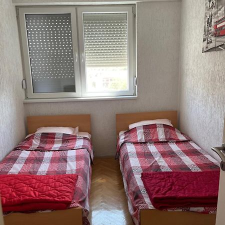 Apartment Veles Luaran gambar